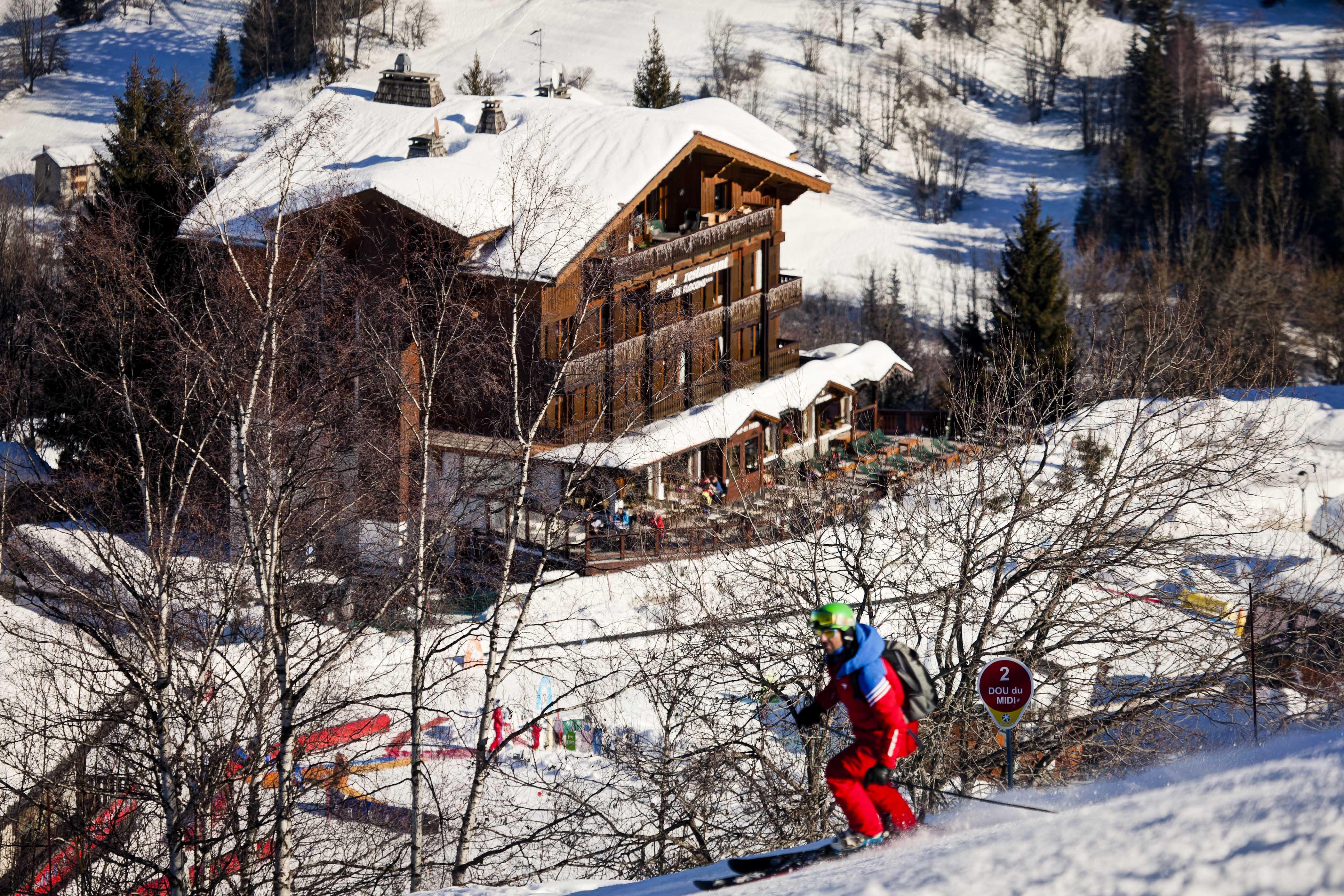 Hotel Les Flocons Courchevel Exteriör bild