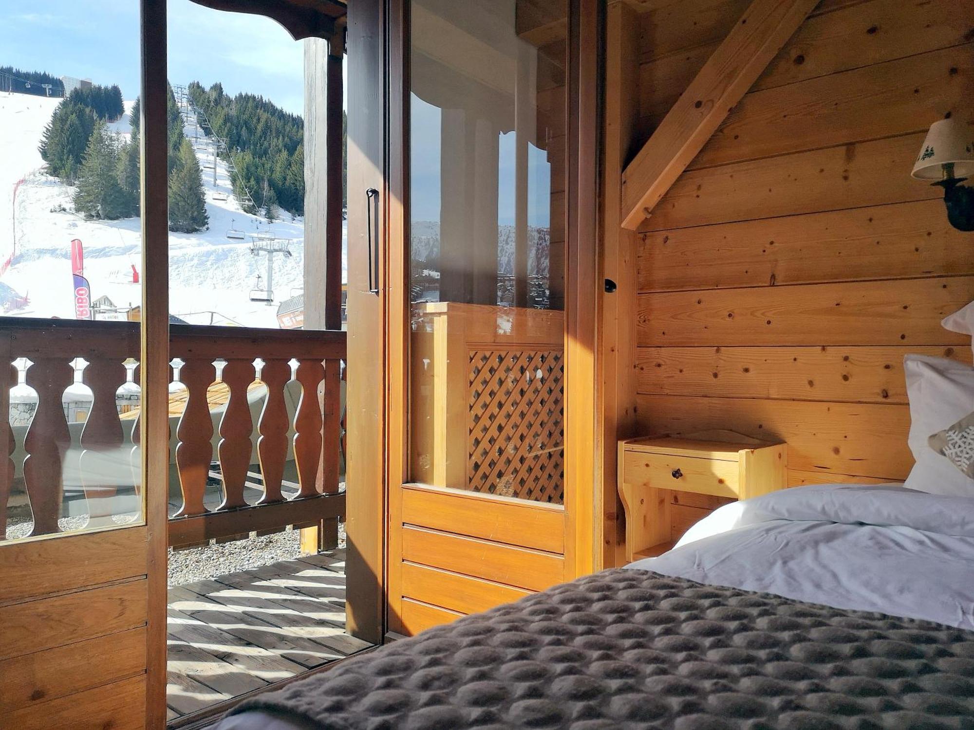 Hotel Les Flocons Courchevel Exteriör bild